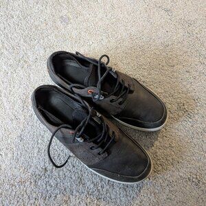 men's abeo sneakers size 9